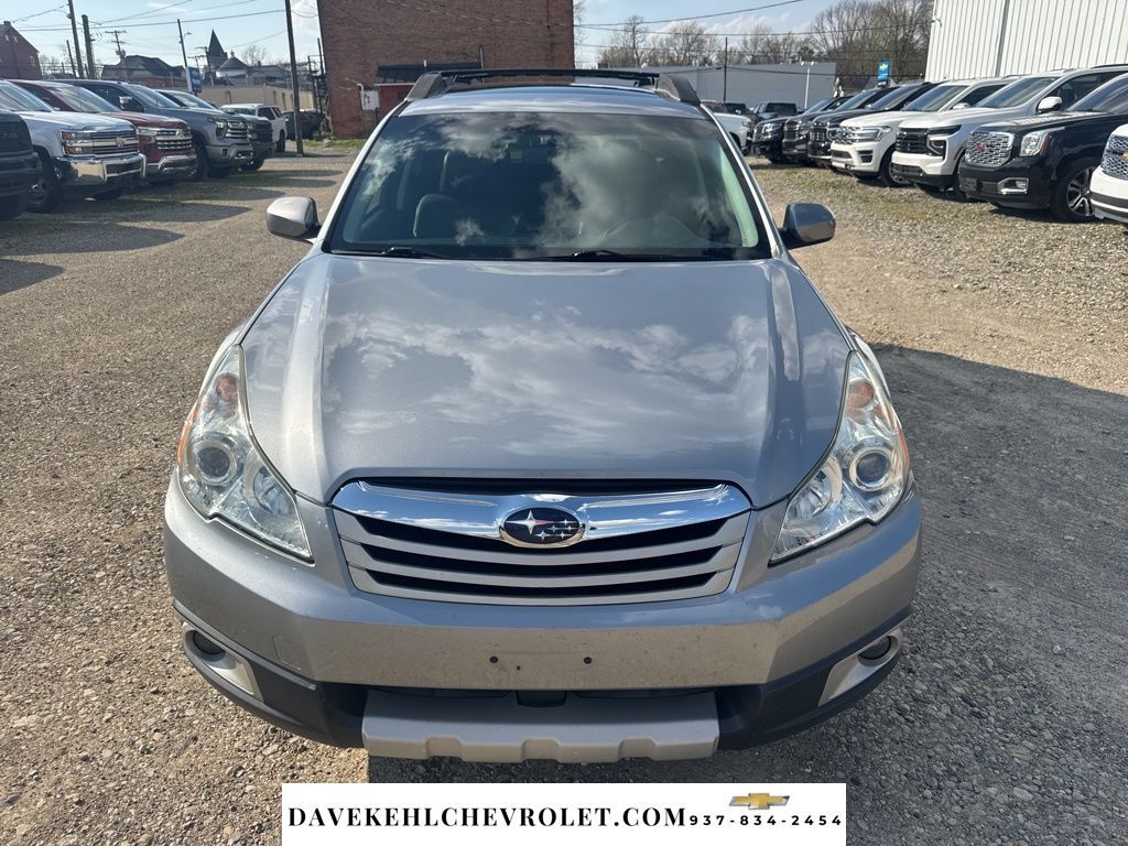 2010 SUBARU Outback