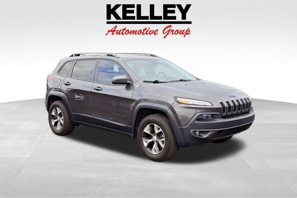 2018 JEEP Cherokee