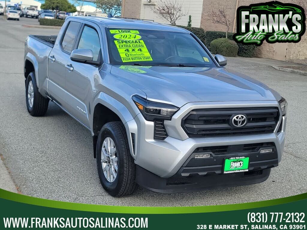 2024 TOYOTA Tacoma