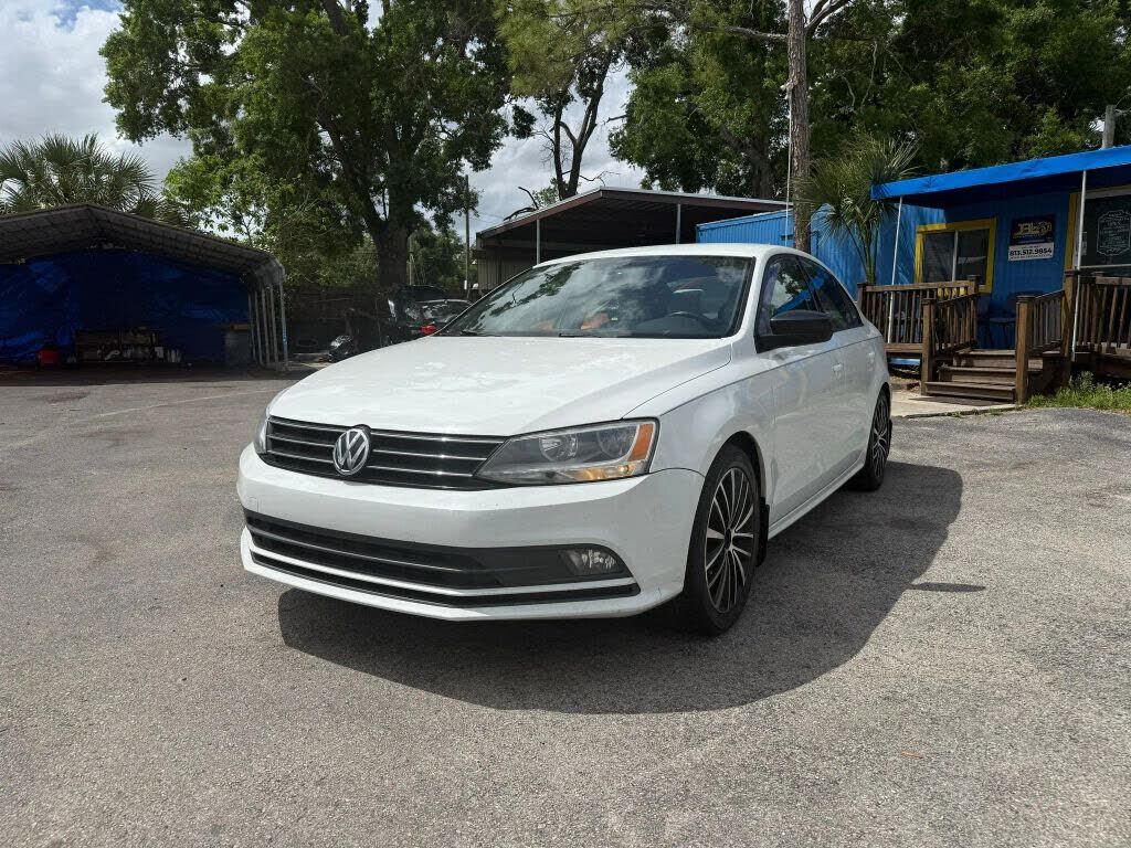 2016 VOLKSWAGEN Jetta