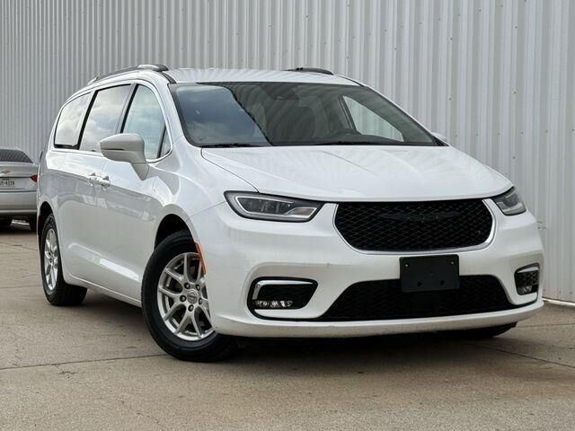 2022 CHRYSLER Pacifica