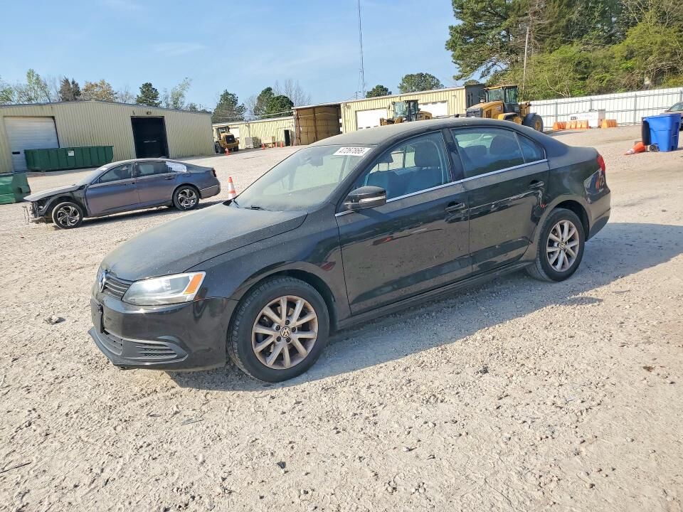 2013 VOLKSWAGEN Jetta