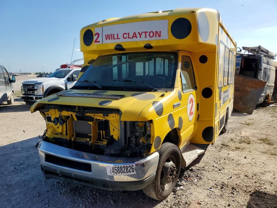 2018 FORD E-450