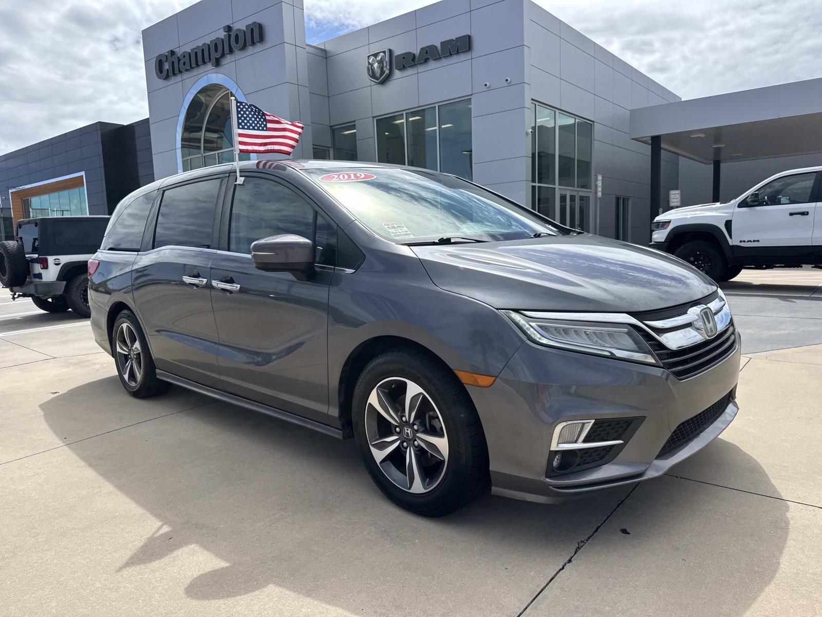 2019 HONDA Odyssey