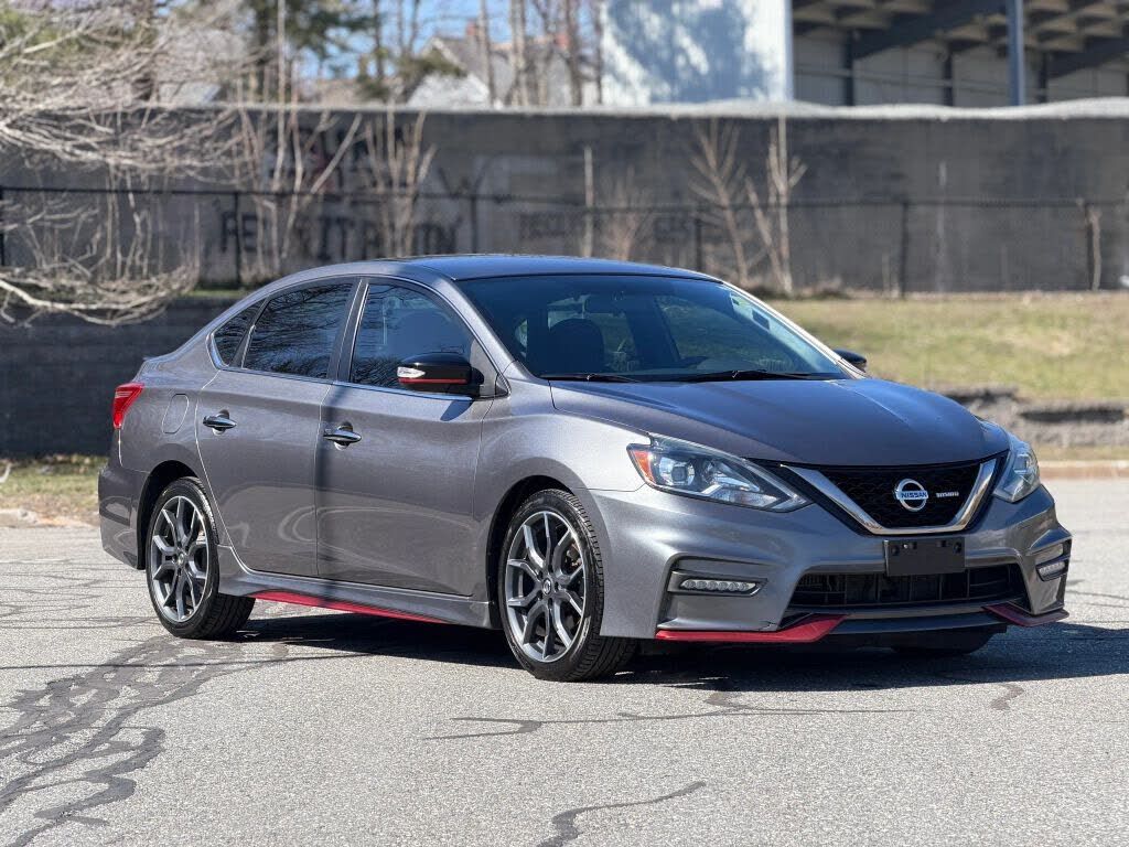2017 NISSAN Sentra