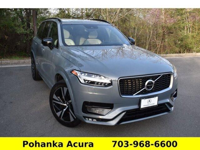 2020 VOLVO XC90