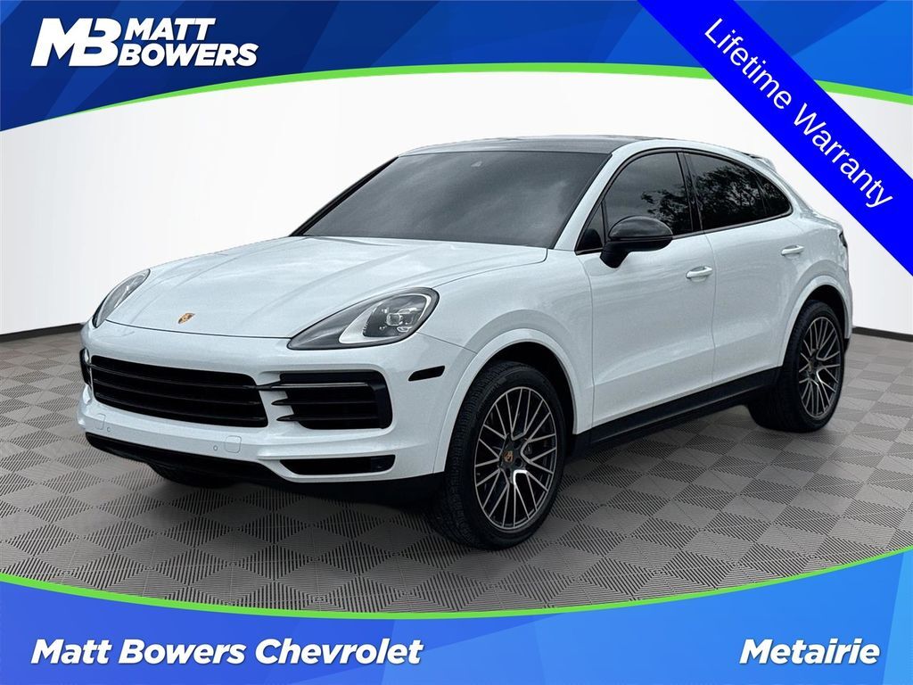 2022 PORSCHE Cayenne