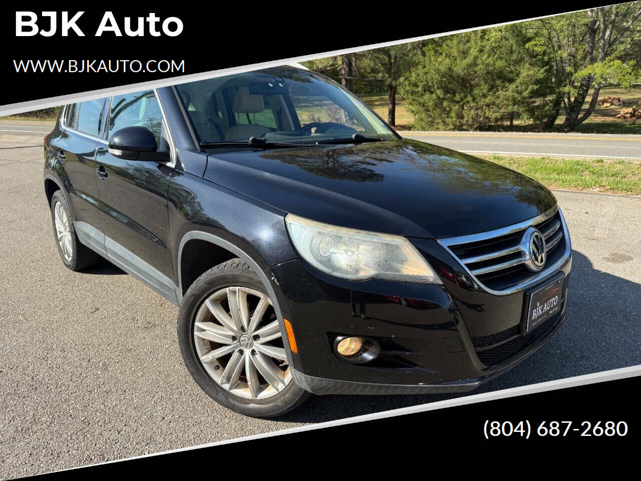 2011 VOLKSWAGEN Tiguan