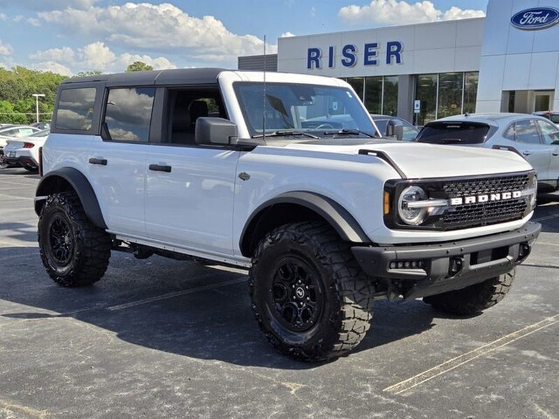 2024 FORD Bronco