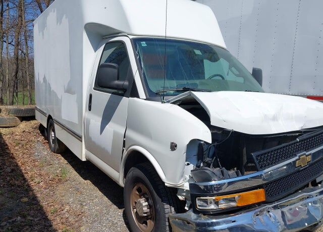 2019 CHEVROLET Express