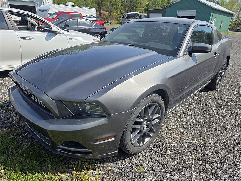 2013 FORD Mustang