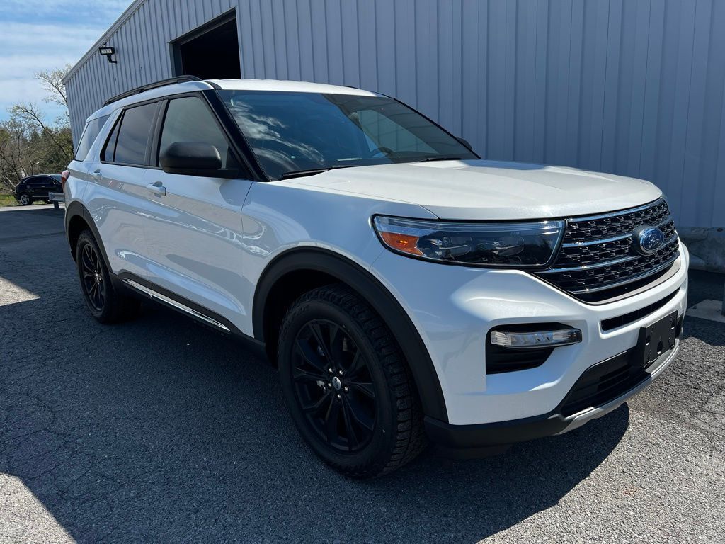 2022 FORD Explorer