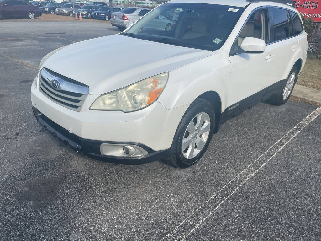 2011 SUBARU Outback