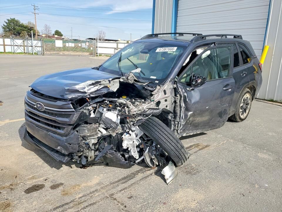 2025 SUBARU Forester