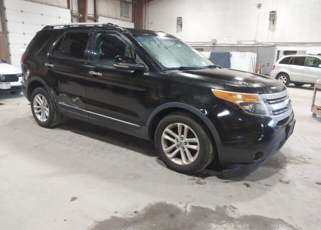 2011 FORD Explorer