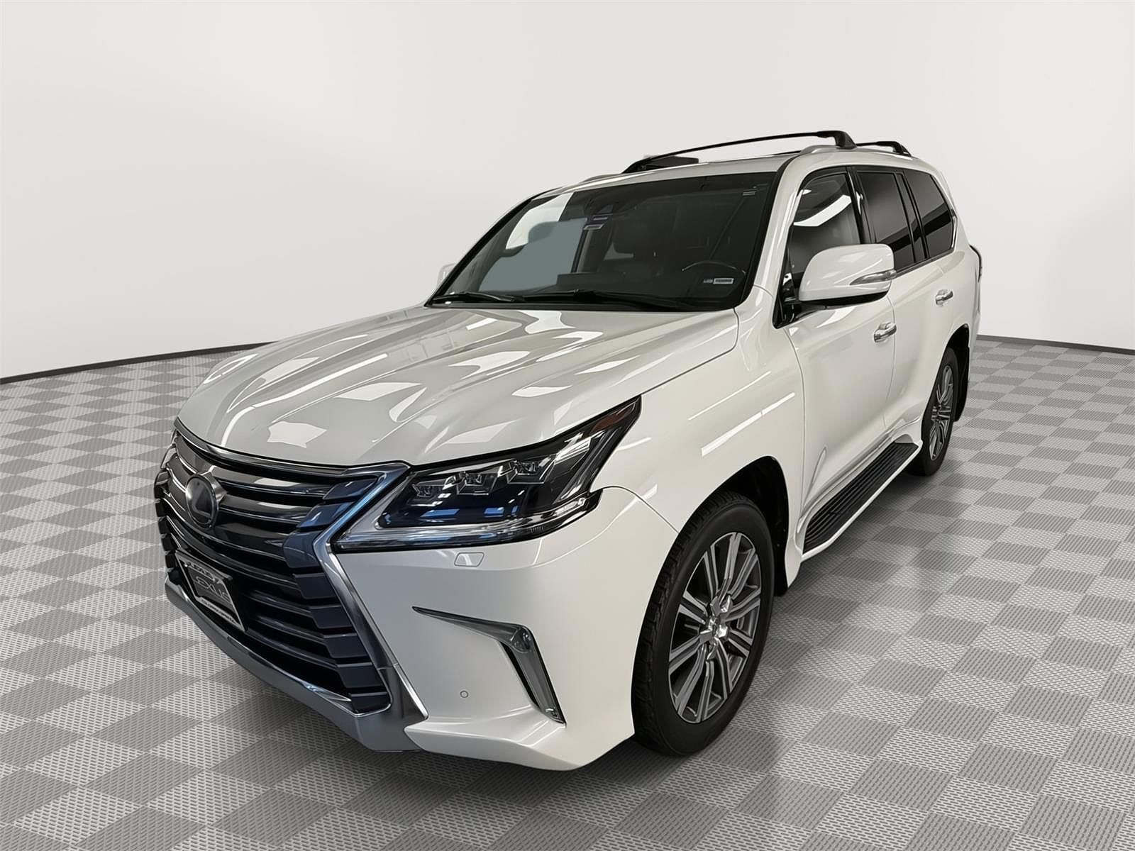 2017 LEXUS LX