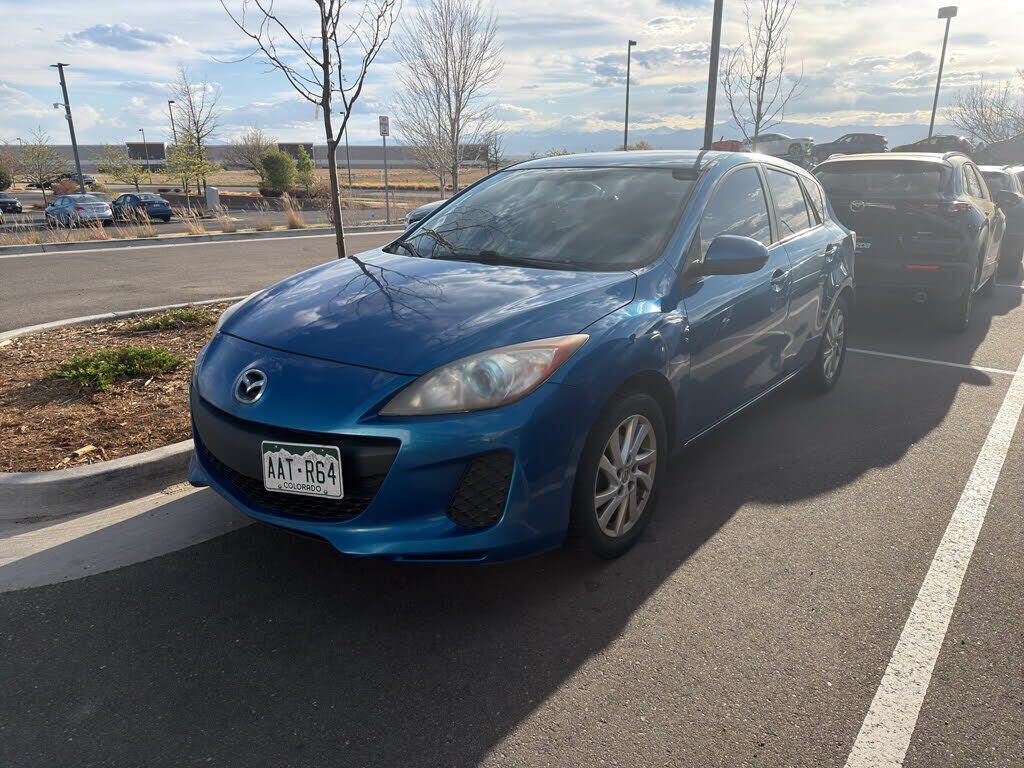 2012 MAZDA Mazda3
