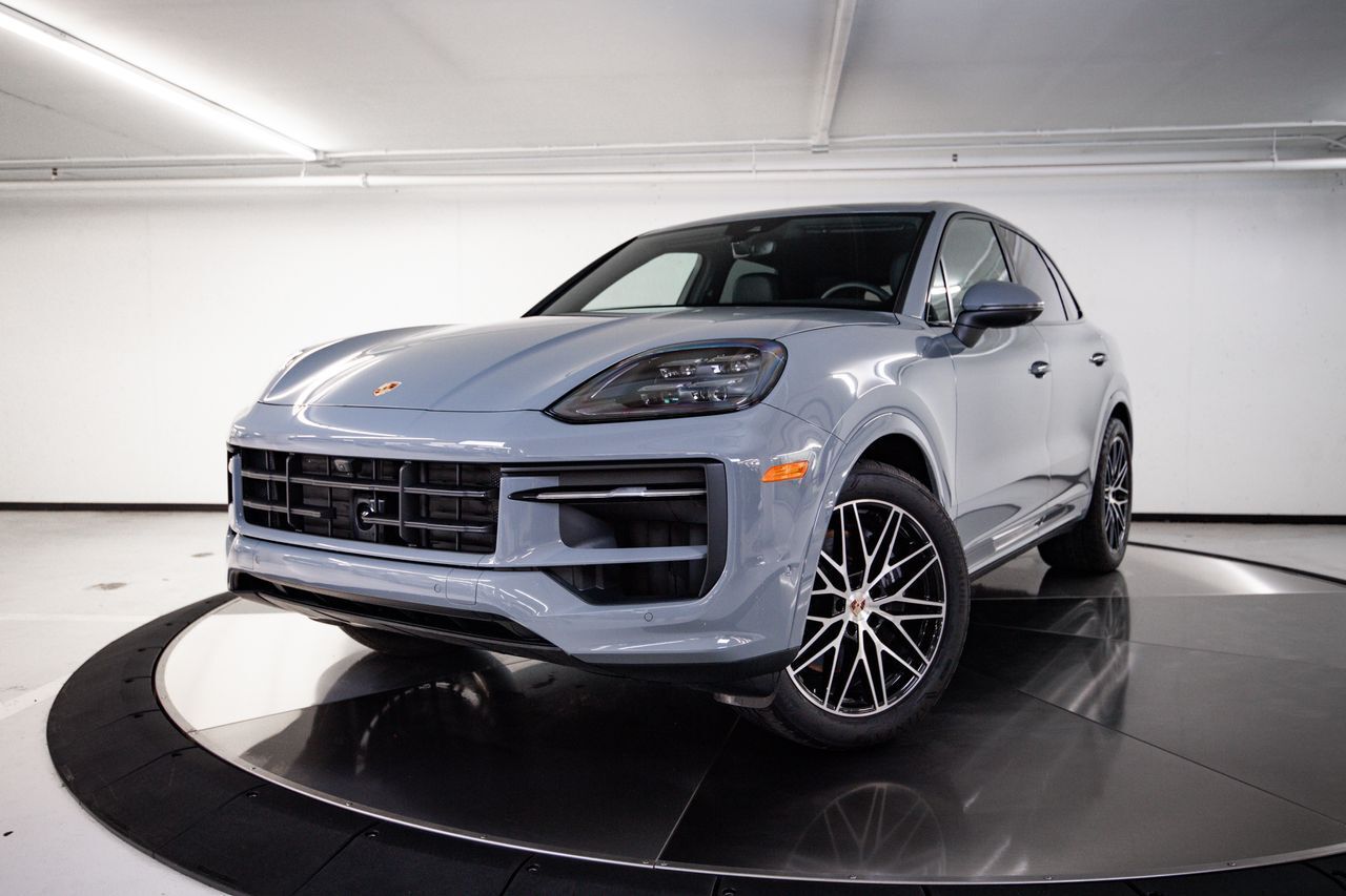 2026 PORSCHE Cayenne