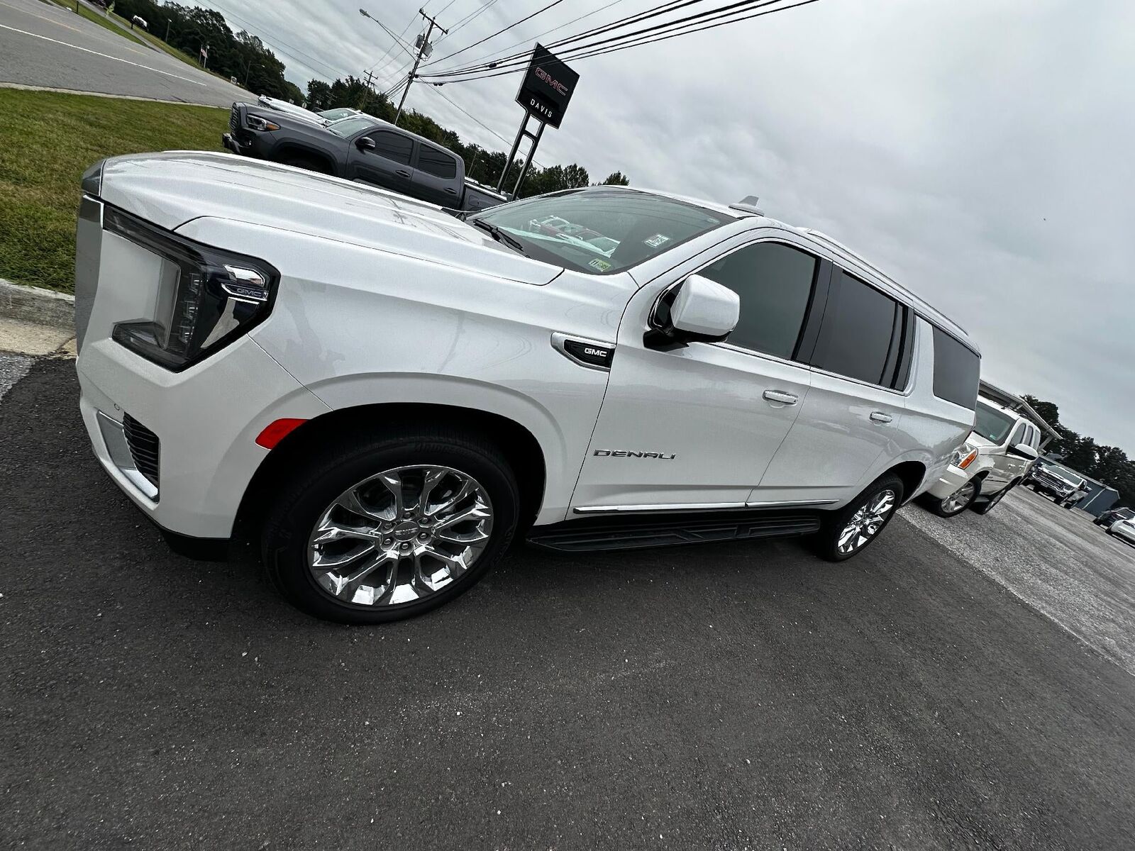 2024 GMC Yukon XL