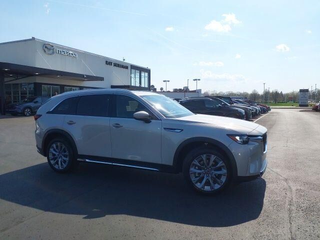 2026 MAZDA CX-90