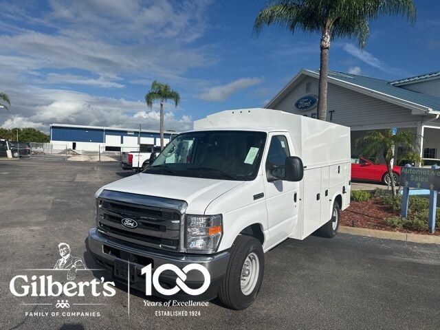 2026 FORD E-350