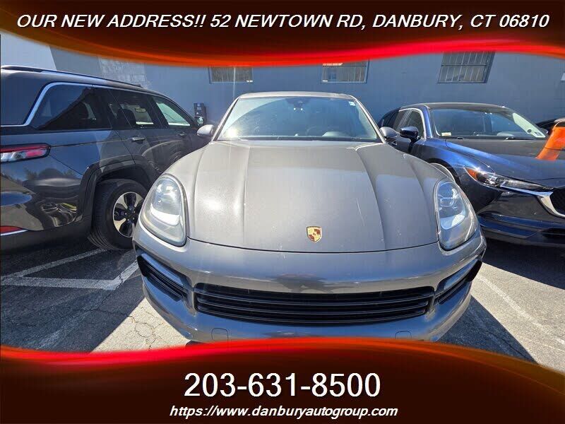 2020 PORSCHE Cayenne