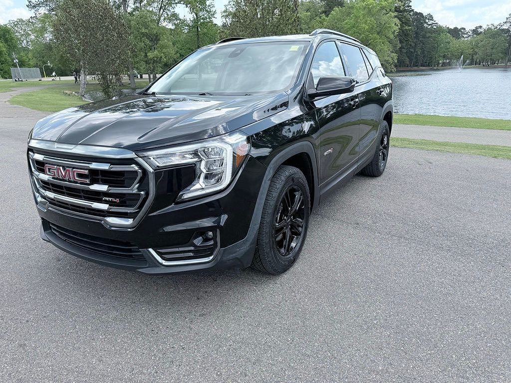 2023 GMC Terrain