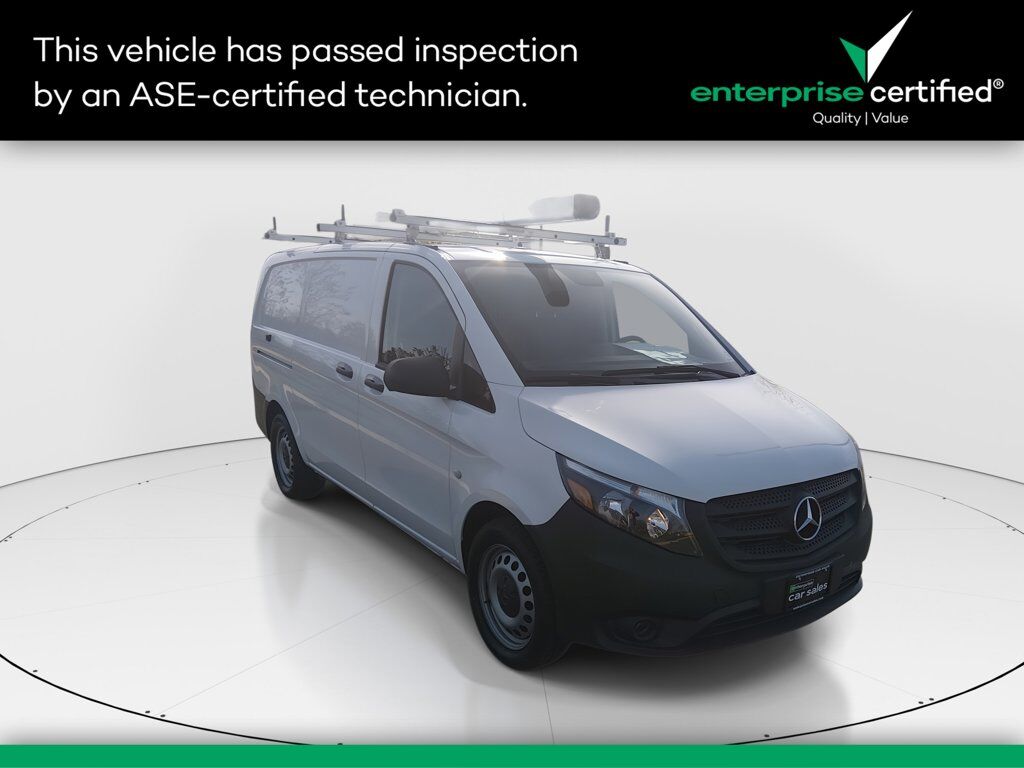 2022 MERCEDES-BENZ METRIS