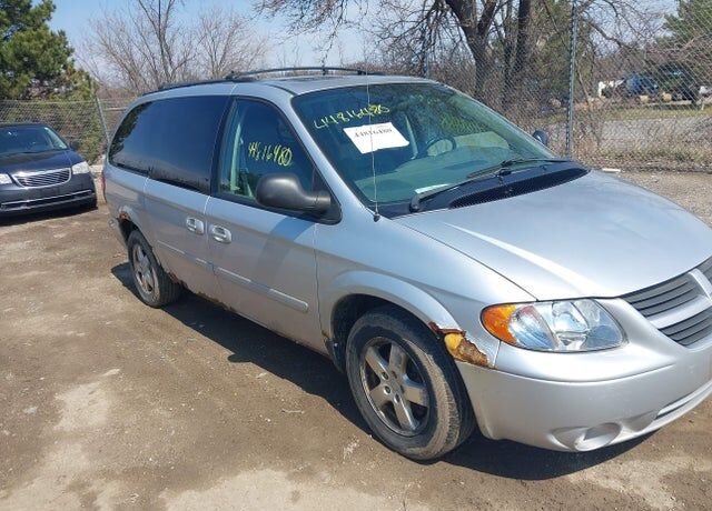 2005 DODGE Caravan