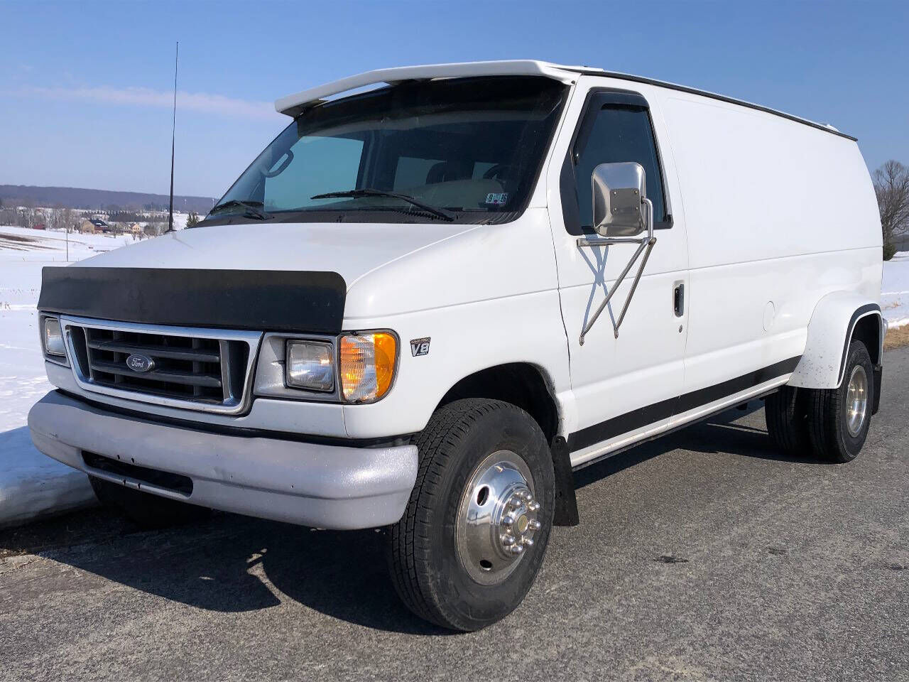 2002 FORD E-350