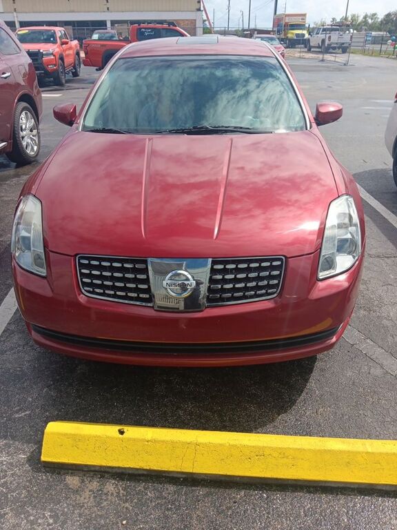 2005 NISSAN Maxima