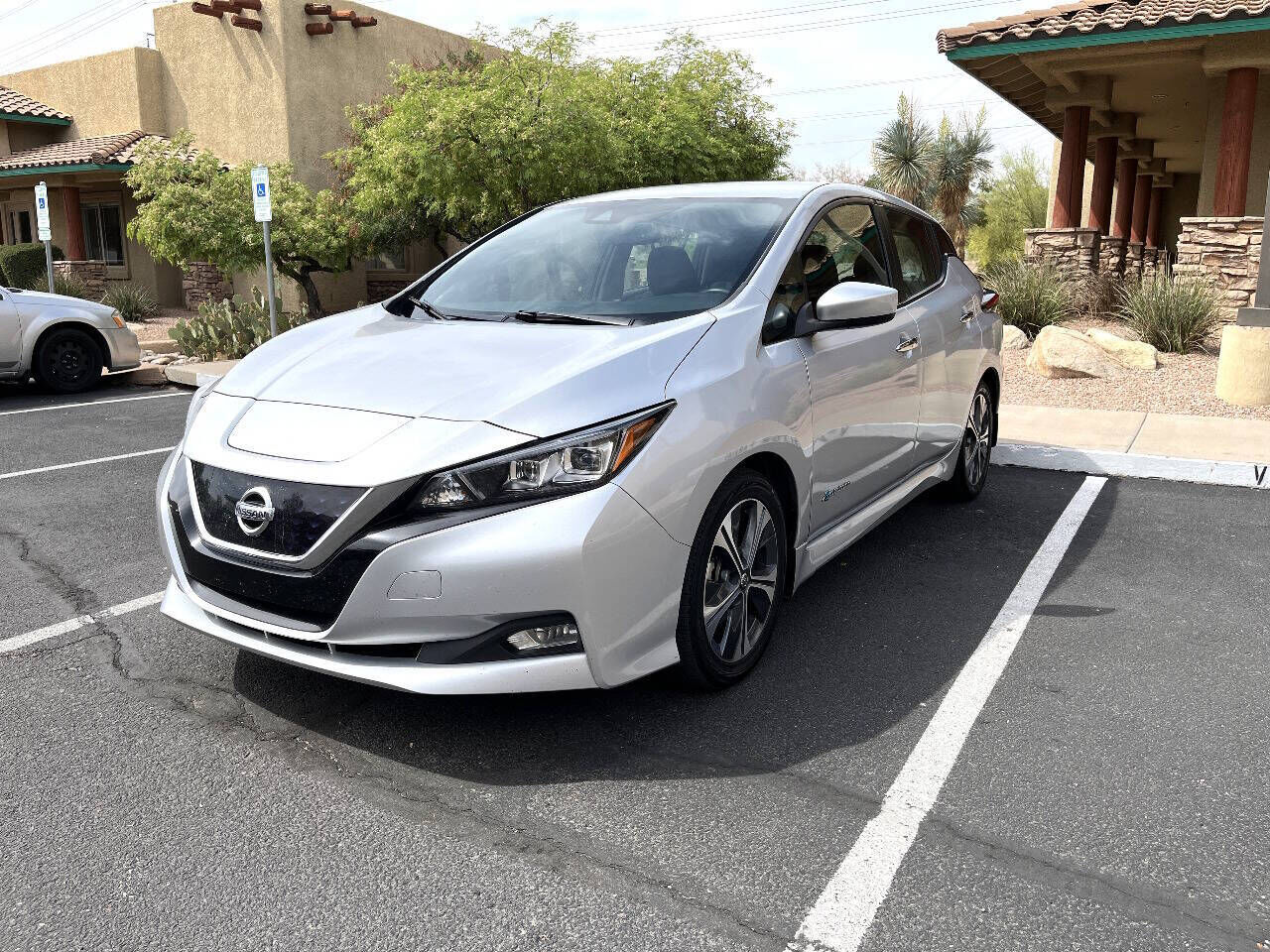 2018 NISSAN Leaf