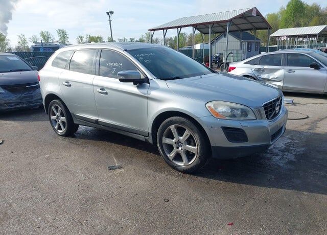 2013 VOLVO XC60