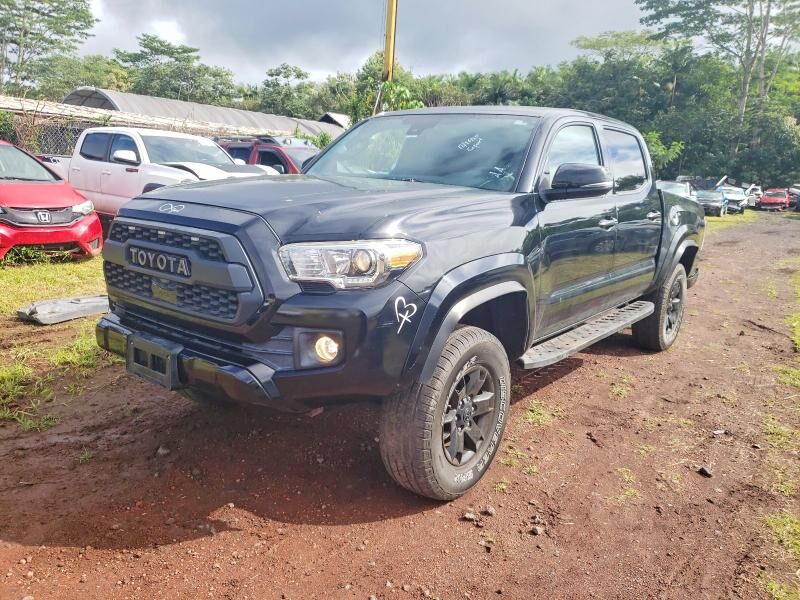 2018 TOYOTA Tacoma