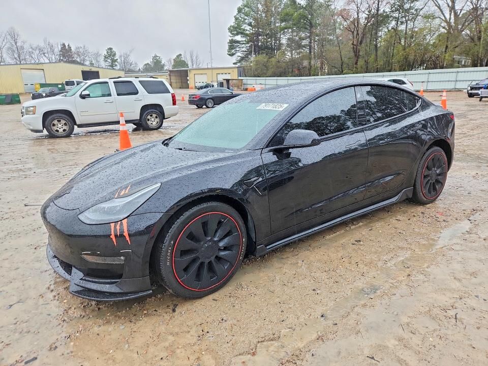 2021 TESLA Model 3