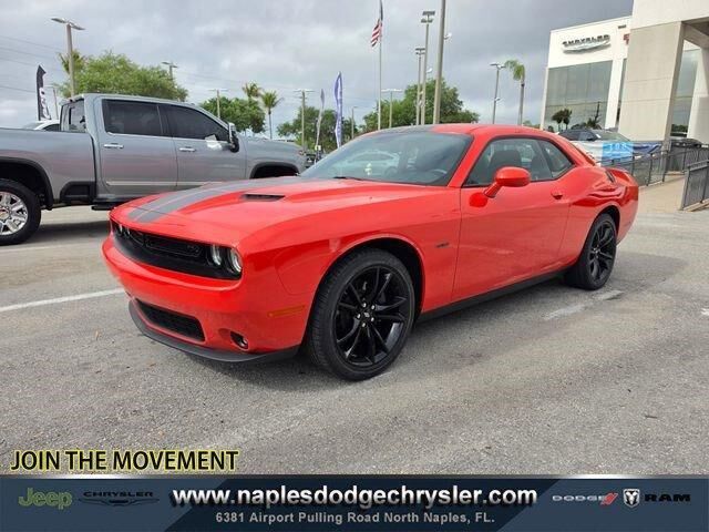 2017 DODGE Challenger