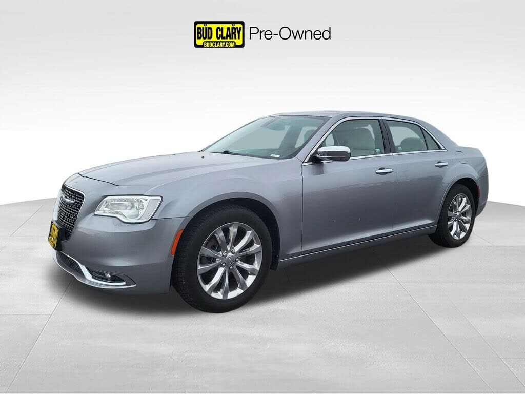 2017 CHRYSLER 300