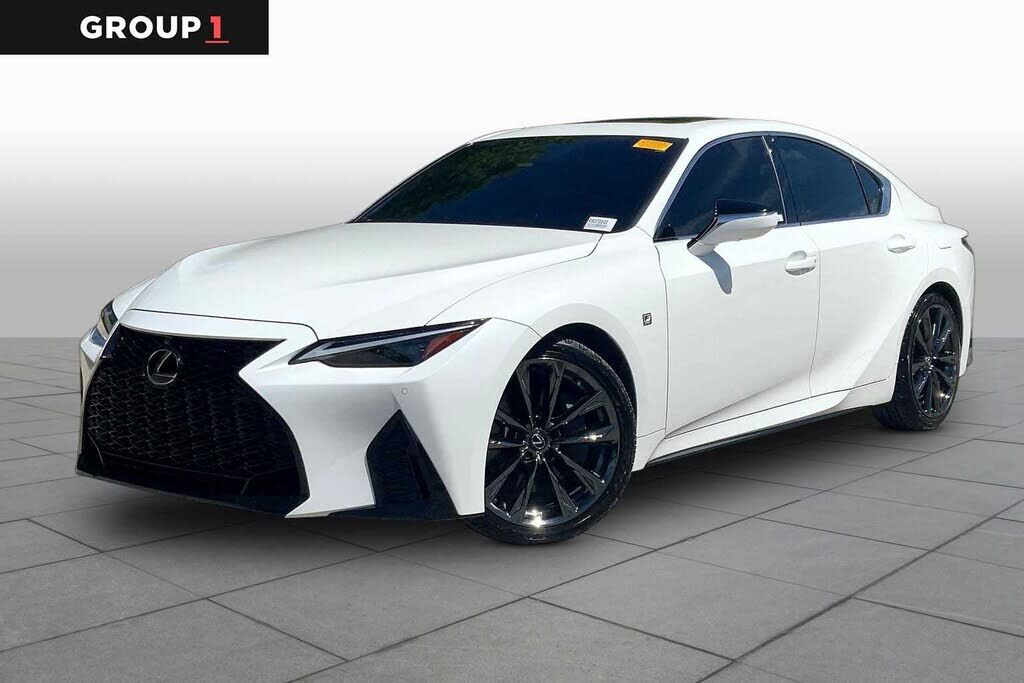 2024 LEXUS IS