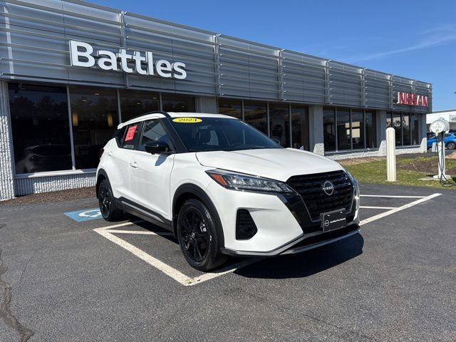 2024 NISSAN Kicks