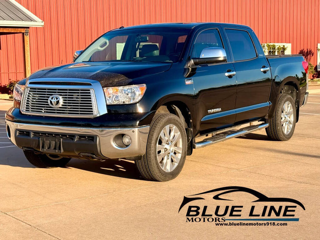 2013 TOYOTA Tundra