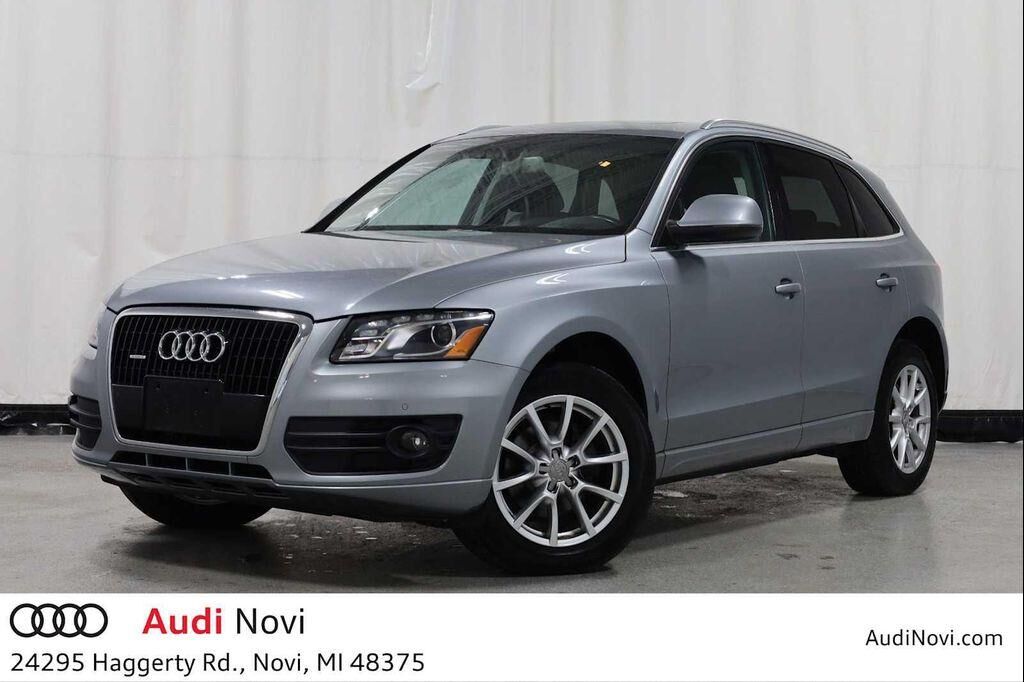2010 AUDI Q5