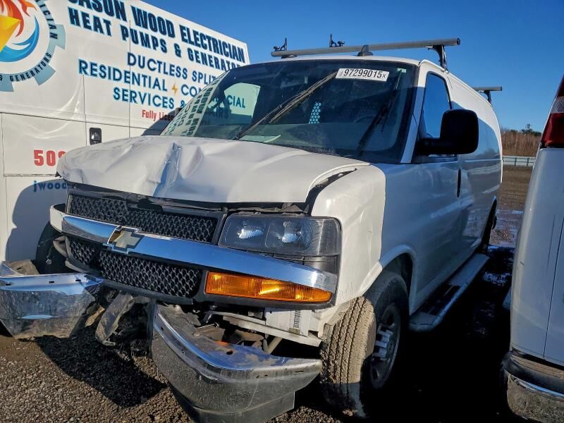 2022 CHEVROLET Express