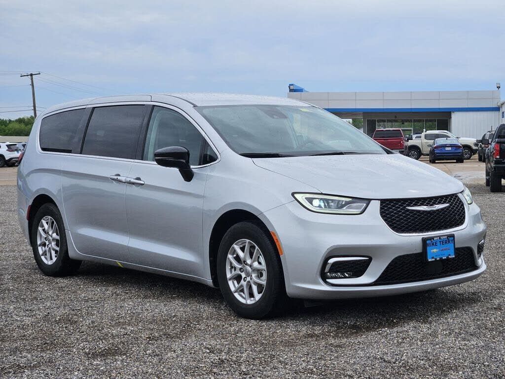 2024 CHRYSLER Pacifica