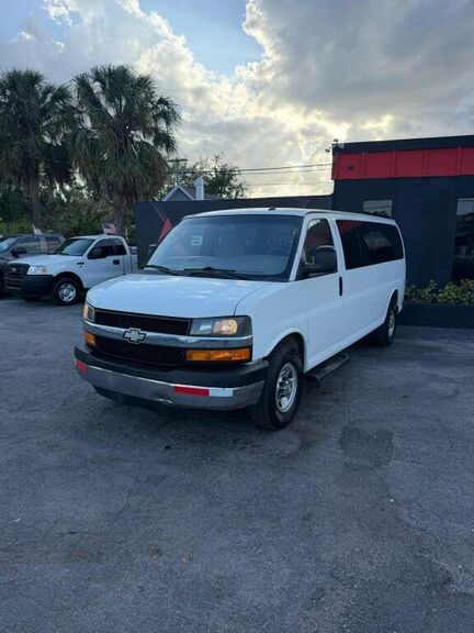 2015 CHEVROLET Express