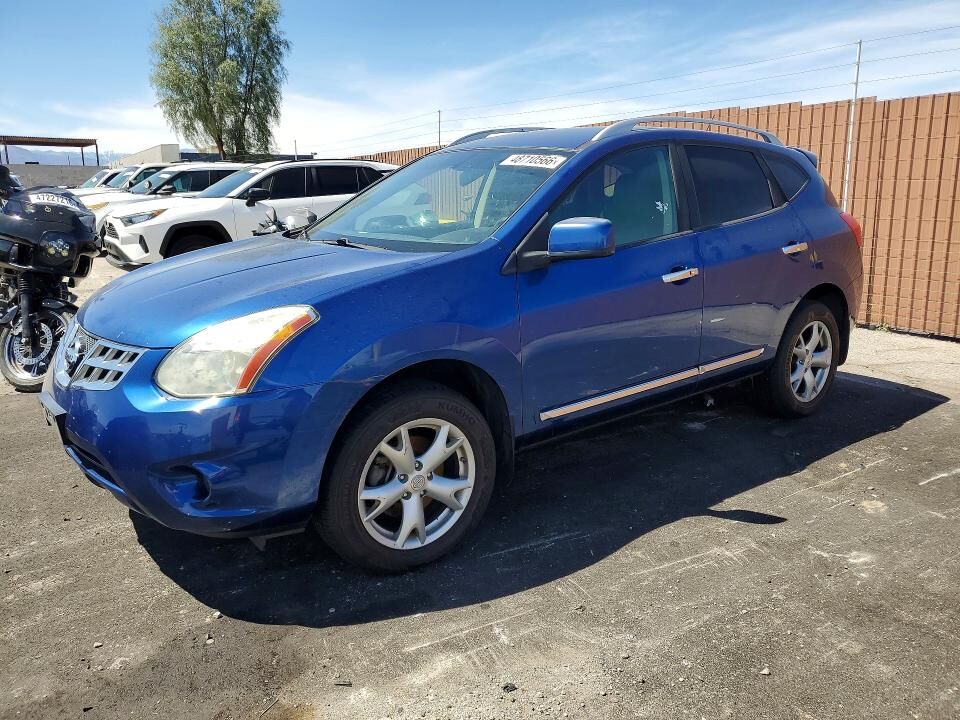 2011 NISSAN Rogue