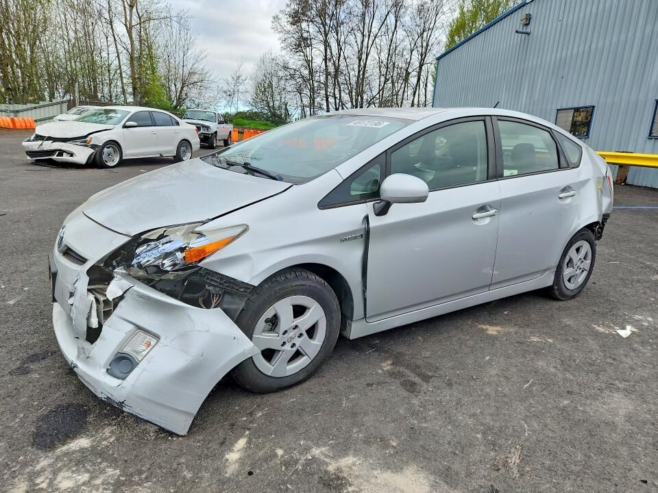 2011 TOYOTA PRIUS