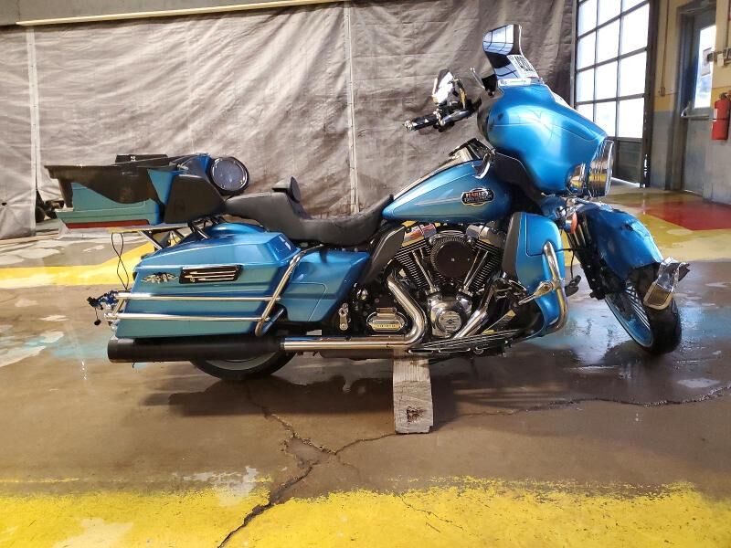 2011 HARLEY DAVIDSON Electra Glide Ultra Classic