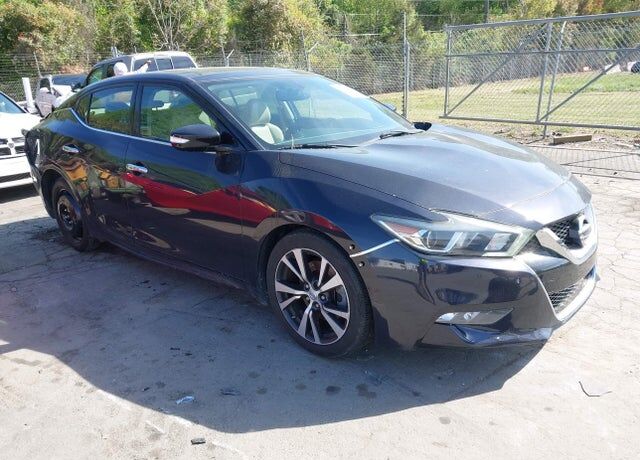 2017 NISSAN Maxima
