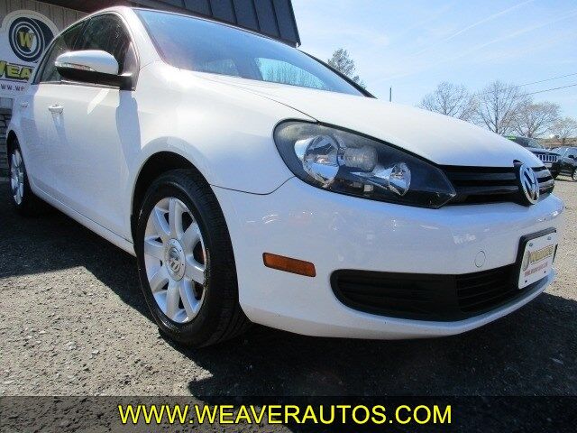 2010 VOLKSWAGEN Golf