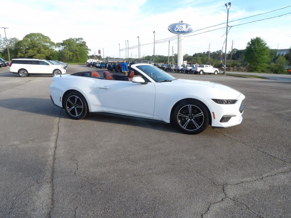 2025 FORD Mustang